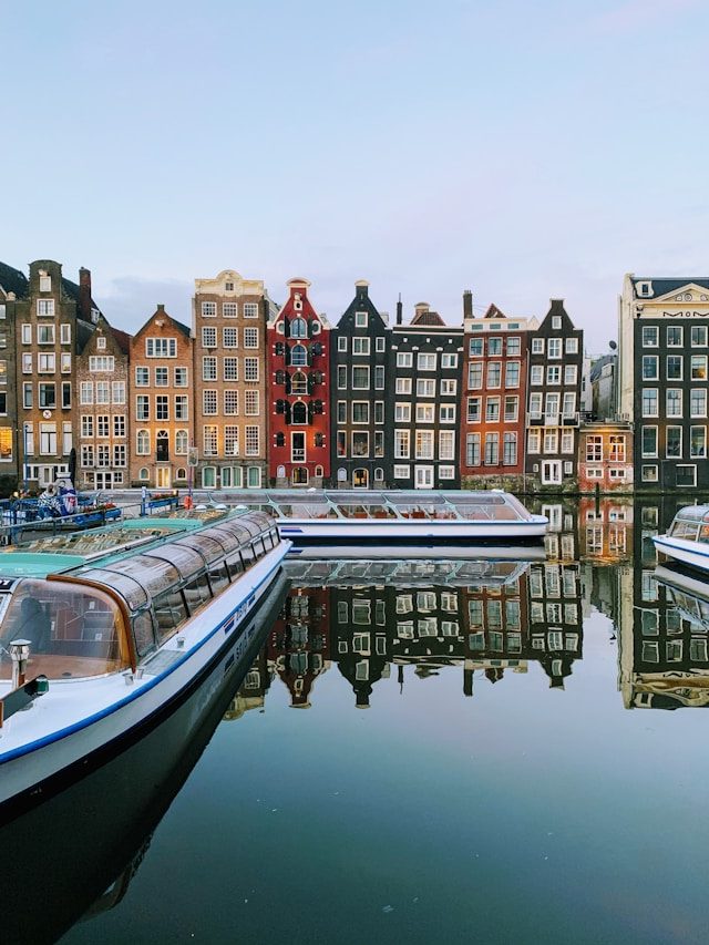 Amsterdam bateaux